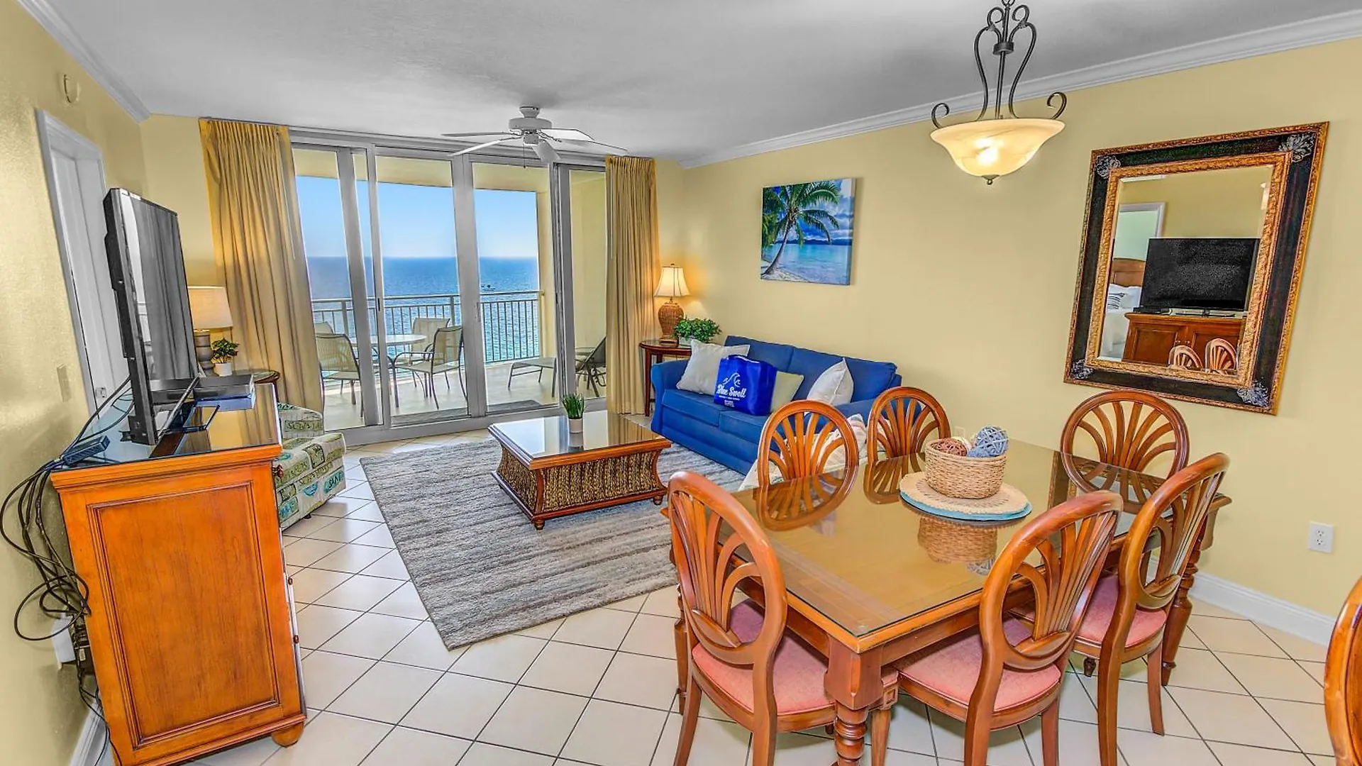 Emerald Beach Resort Condo-Gulf Front+Beach Access! Beach Chair Service! Panama City Beach